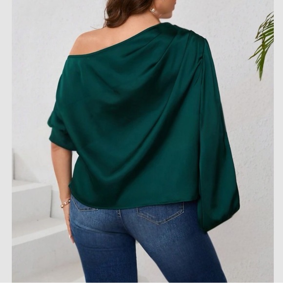 Luxe plus size dark green asymmetrical neck blouse - Picture 2 of 6